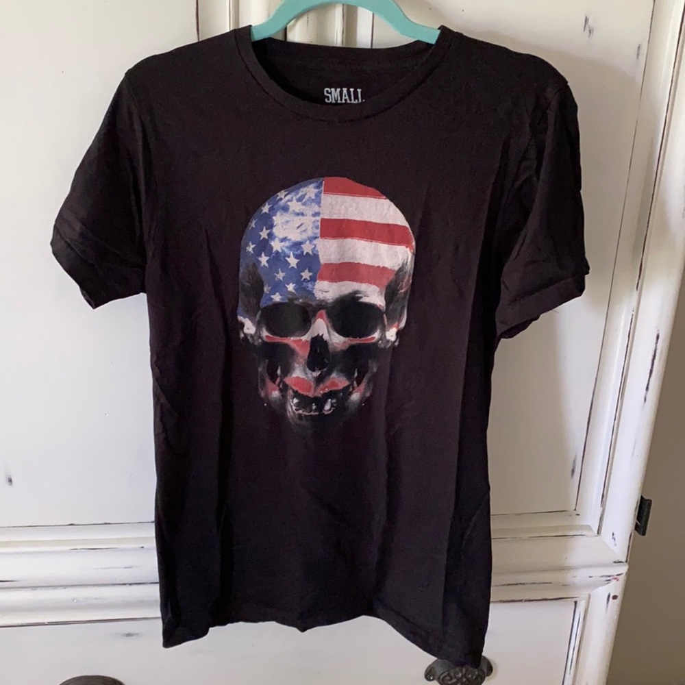 NWOT American Flag Skull Patriotic Tee Mens Sz Sm
